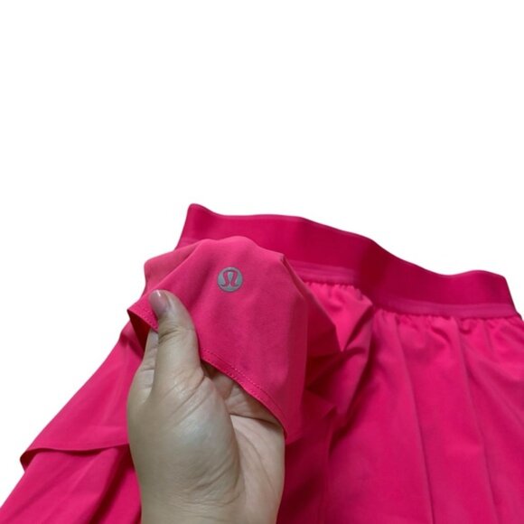 Lululemon Court Rival High Rise Skirt Size 8 - Picture 3 of 6